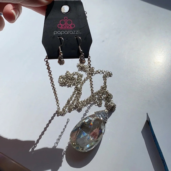 NEW Paparazzi Jewelry Necklace and Earrings with Huge Gemstone Pendant Statement - Picture 7 of 8